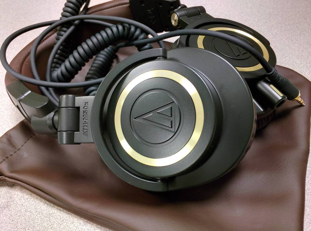 Audio technica ath m50x. Audio Technica 50x. Audiotehnika наушники m50x. Наушники Audio-Technica mx50.