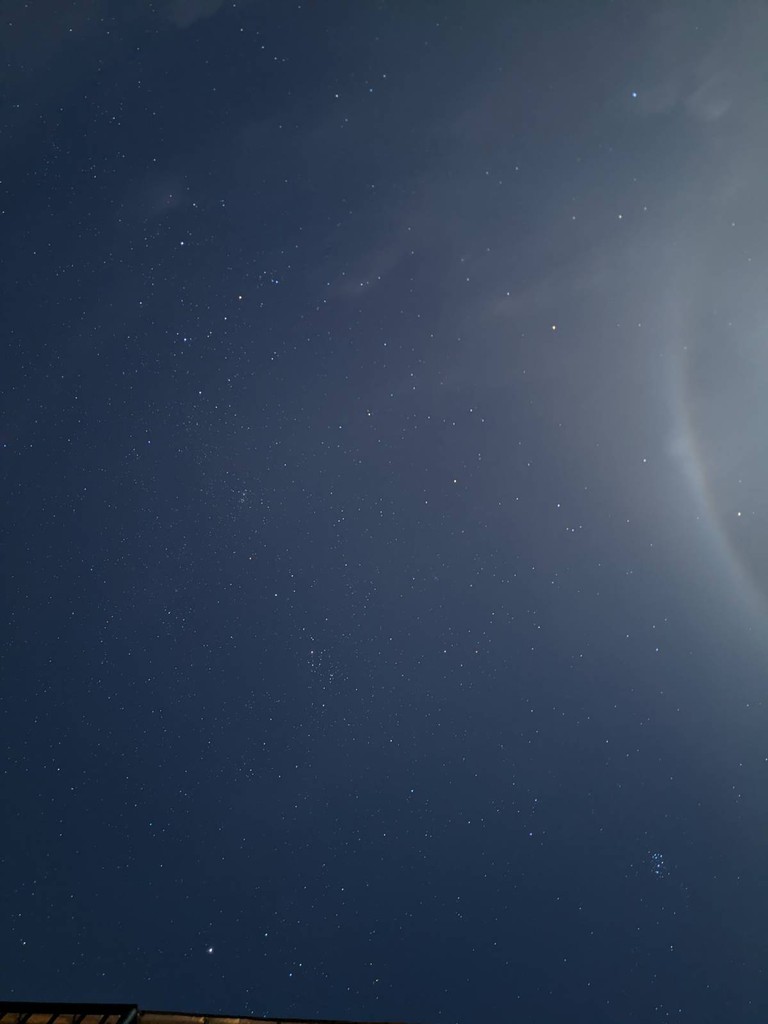 22° halo - Wikipedia