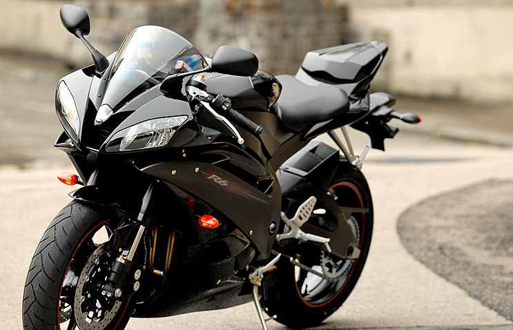 yamaha_R6_2006.jpg