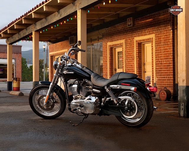 13_hd_super_glide_custom_bs___Copy.jpg