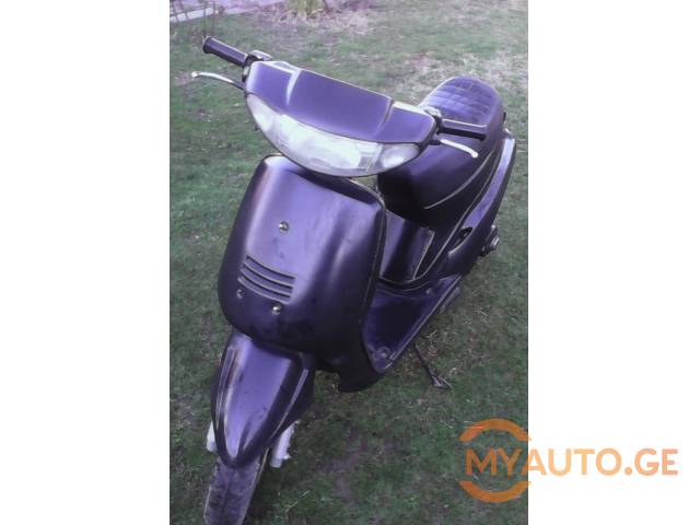 scooter1.jpg