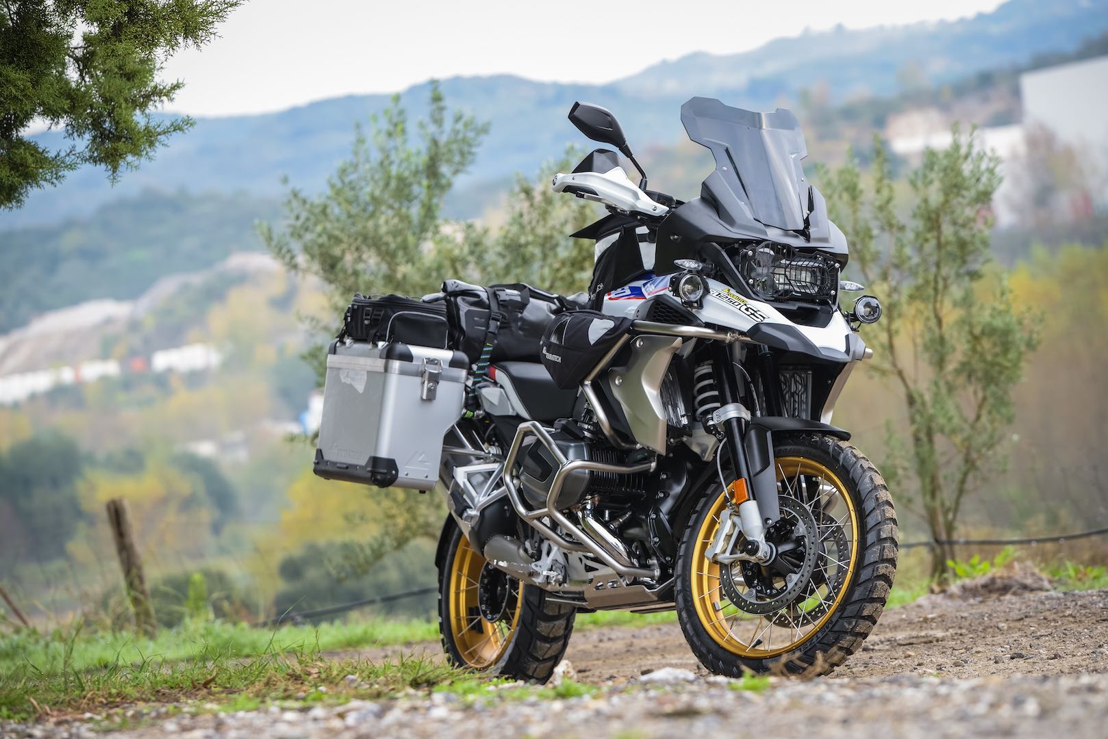 2019_bmw_r_1250_gs_touratech_parts_1.jpg