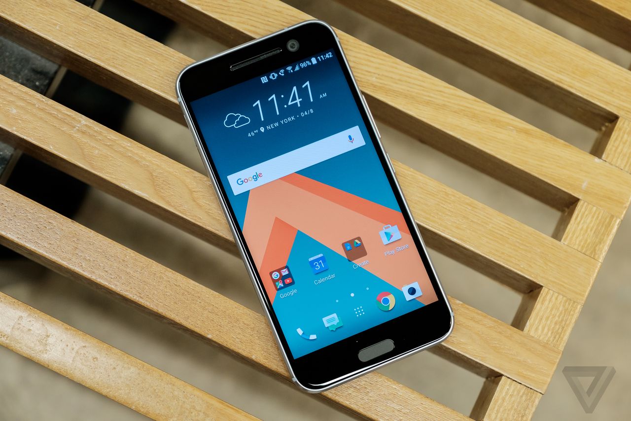danseifert_htc_10_hands_on_7.0.0.jpg