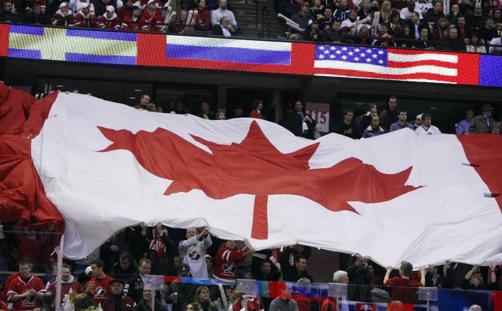 canadian_flag_hockey_crowd.jpg