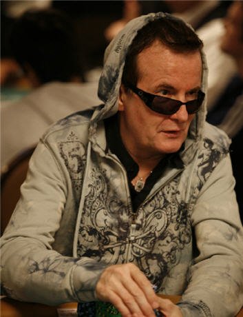 dave_devilfish_ulliott_poker1.jpg
