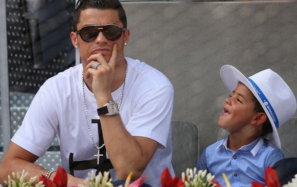 ronaldo_son.jpg