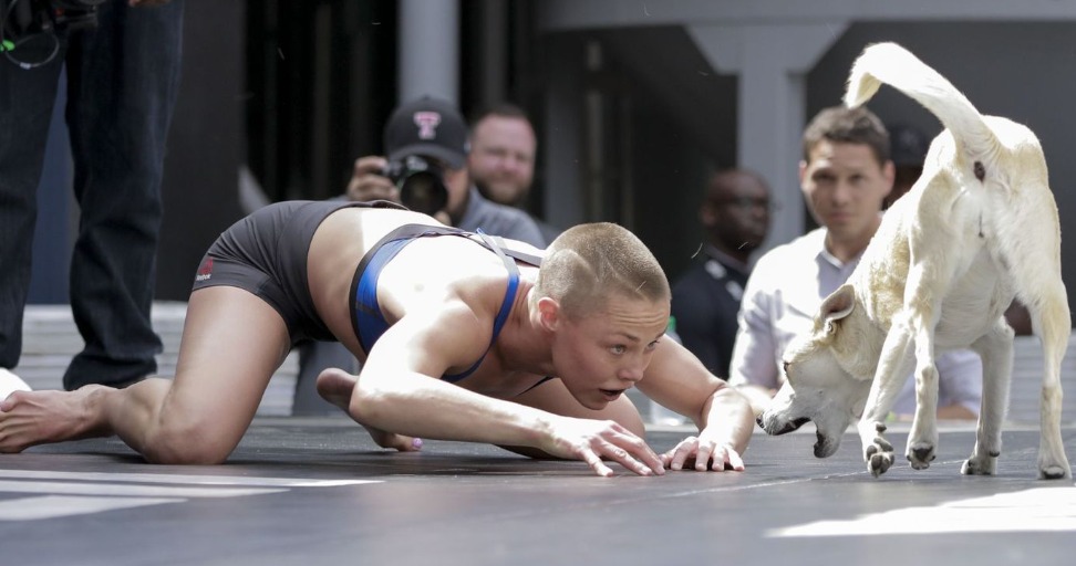 rose_namajunas_dog_banner.jpg