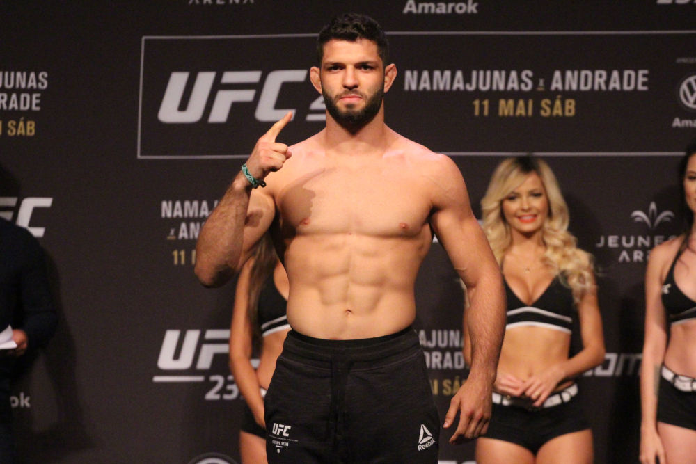 thiago_moises_ufc_237_ceremonial_weigh_ins.jpg