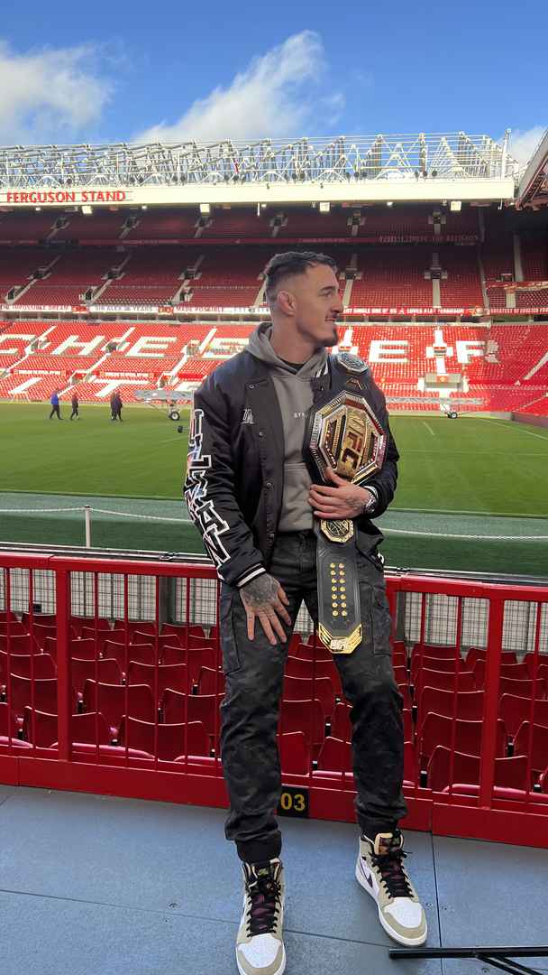UFC_Tom_Aspinal_at_Old_Trafford_41700390569192.jpg