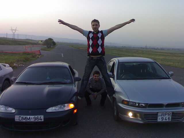 13102008956_small.jpg