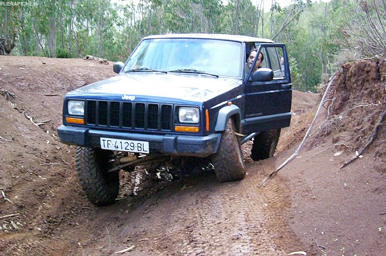 cherokee_206.jpg
