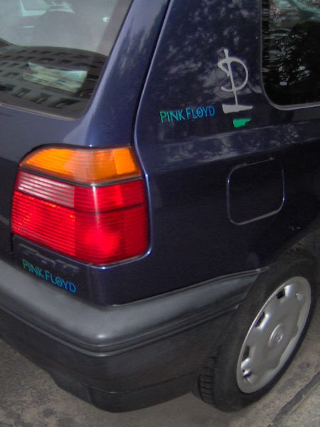 450px_VWGolfPinkFloydCloseup.jpg