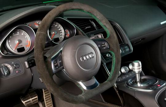 2009_mtm_audi_r8_in_porsche_green_dashboard.jpg