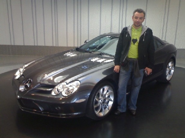 SLR.jpg