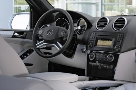 ob_internet_reklame_i_Mercedes.jpg