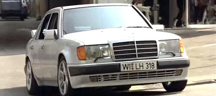 mb005000om4.jpg
