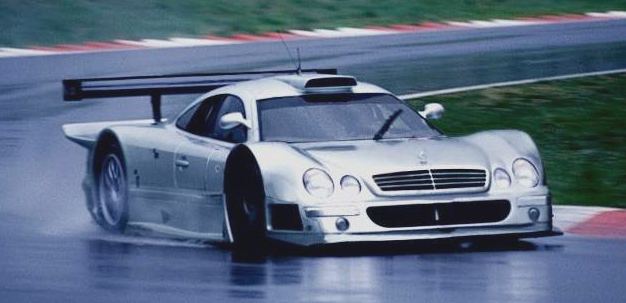 mercedes_clk_gtr_1.jpg