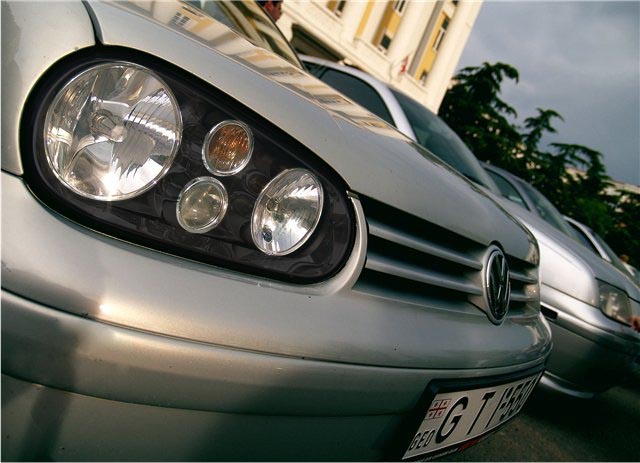 Headlight.jpg