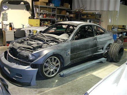 eurp_0901_02_z_garage_projects_2003_bmw_m3_widebody.jpg