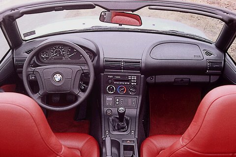 BMW_Z3_Interior.jpg