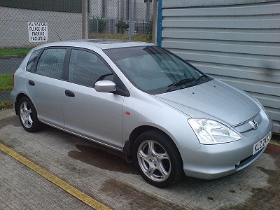 800px_Honda_Civic_1600cc_Vtec_2002_NI.jpg
