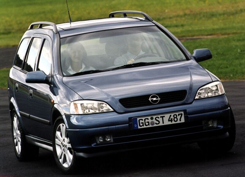 1999_Opel_Astra_Caravan__G__01_.jpg