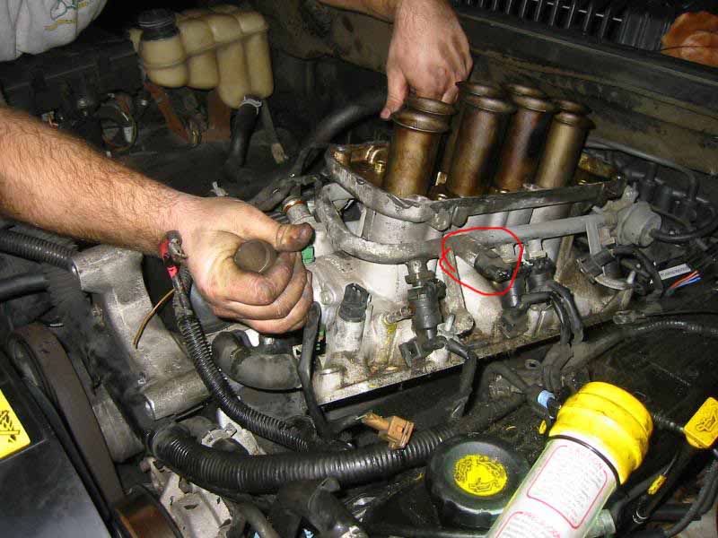 RRHeadGasket057.jpg
