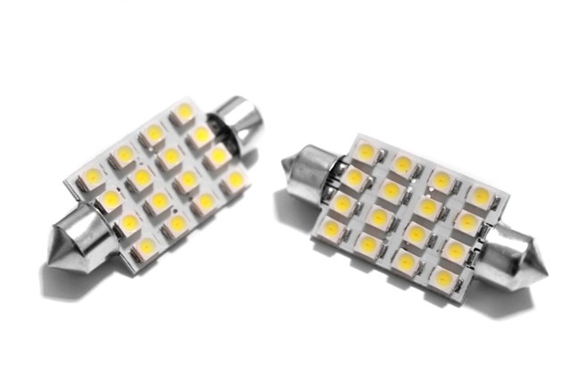 Led_white_lamp5_640x480.jpg