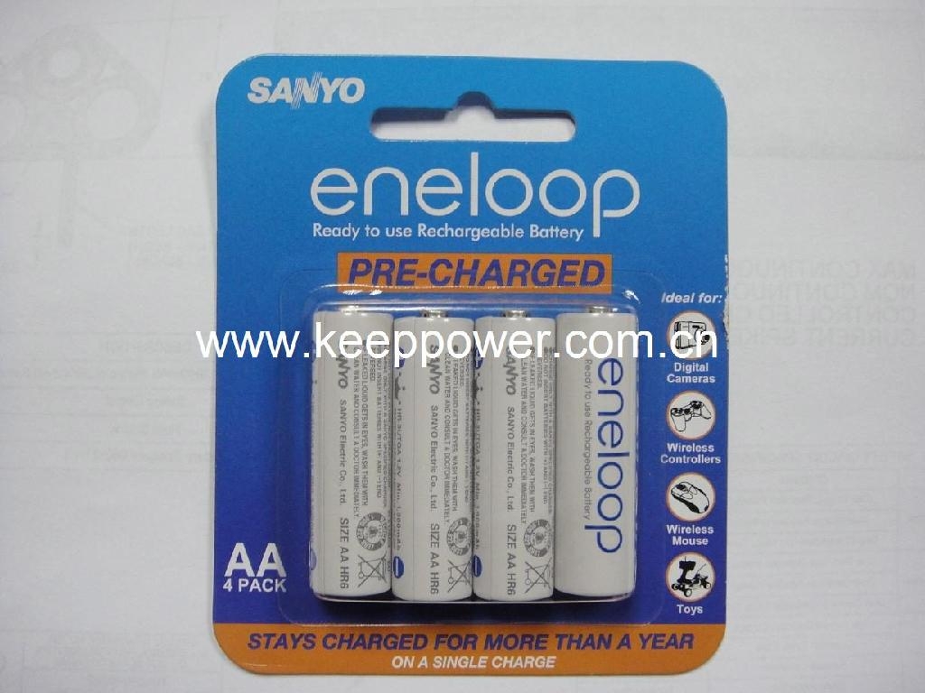 Sanyo_Eneloop_2000mAh_AA_size_with_1500_times_rechargeable_battery.jpg
