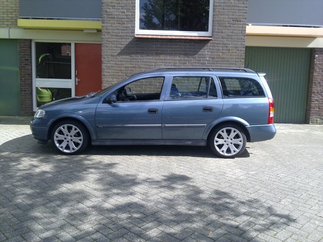 di_opel_astra_g_1_6_caravan__t98__side_skirts_cdff044ed99112f8768bc9143a993f4a.jpg