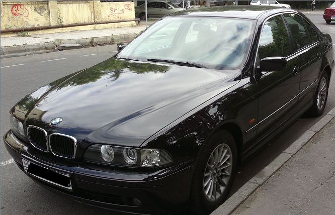 BMW_320_3.jpg