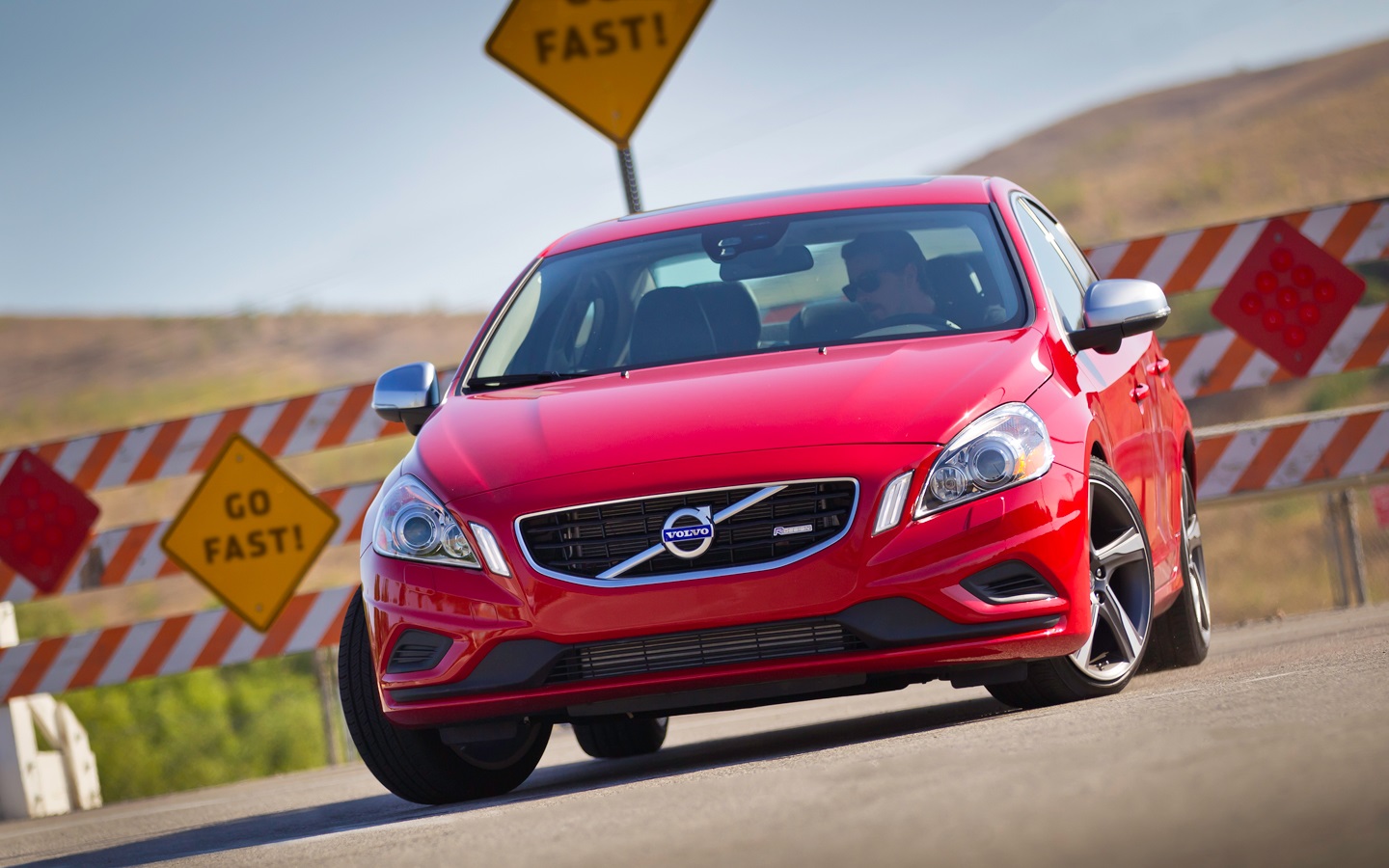 Volvo_S60_24.jpg