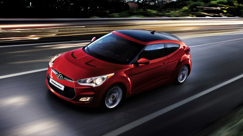 2012_Hyundai_Veloster_3.jpg