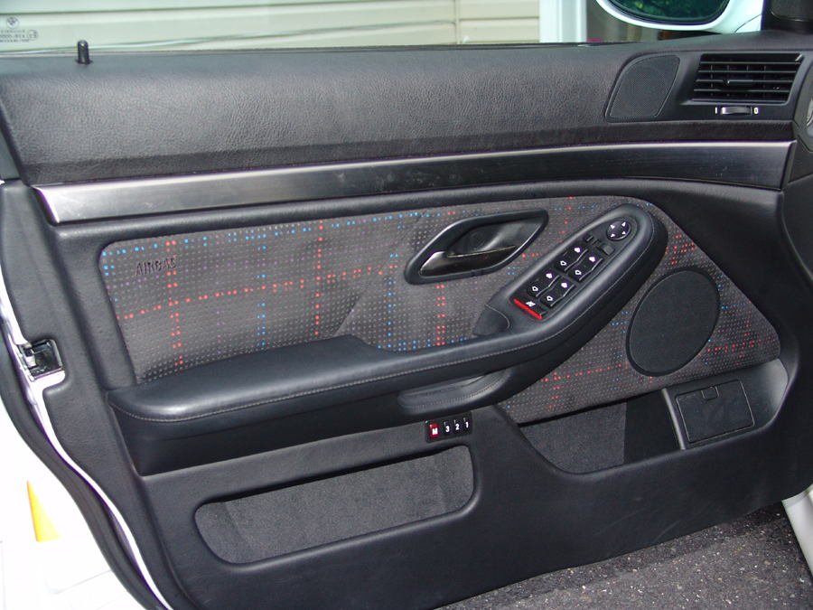 BMW_Individual_door_panel.jpg