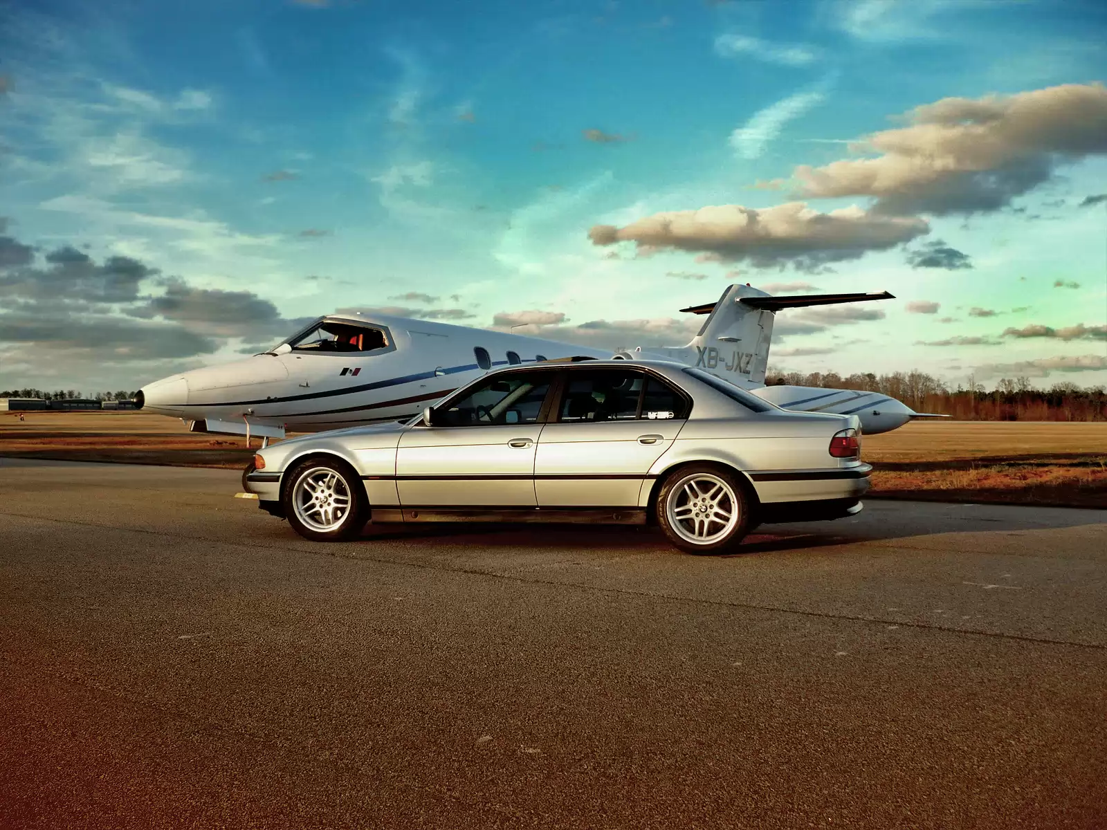 bmw_7er_e38_18.jpg