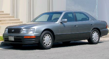 800px_Lexus_LS_400_UCF20_I_Moonstone_Pearl.jpg