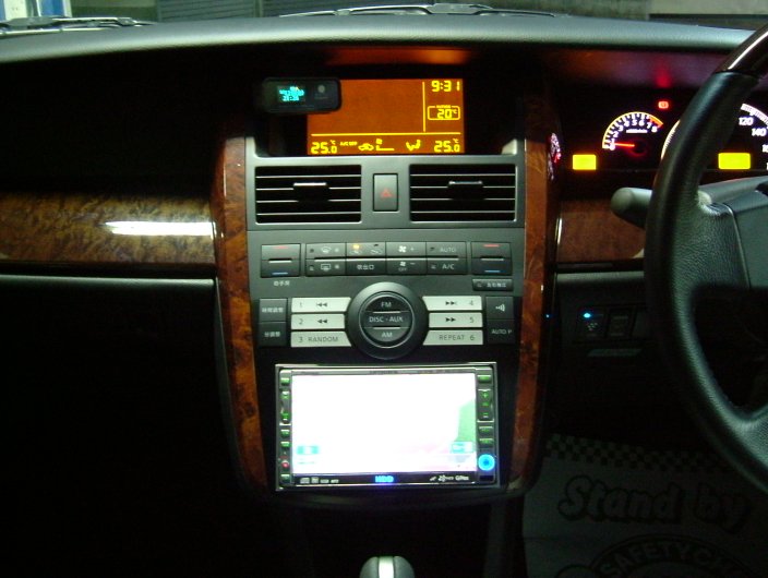 nissan_teana_230jk_02.jpg