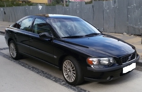 10589946_3.jpg
