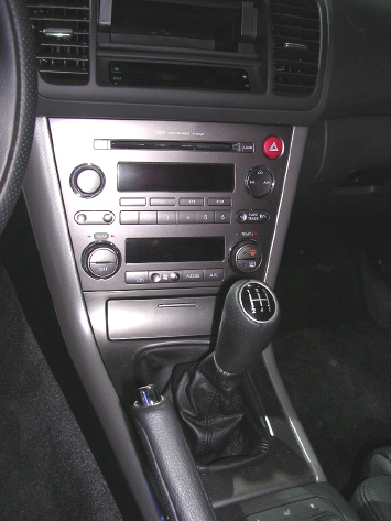 2005_subaru_GT_dash.jpg