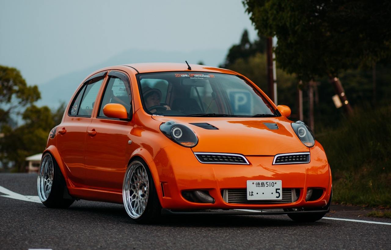 Марч микра. Nissan Micra стенс. Nissan Micra k12 stance. Nissan Micra Nismo. Nissan Micra k12 Nismo.