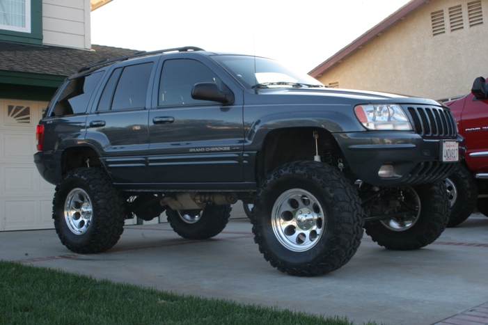Jeep_Grand_Cherokee_2000_WJ_After_Lift_006_small.jpg