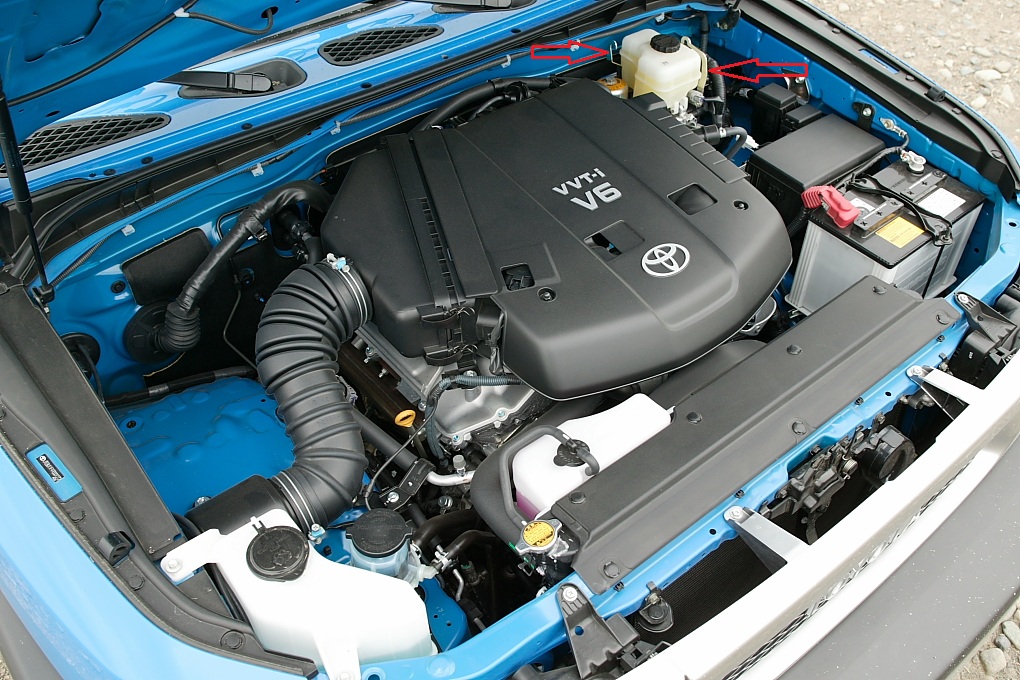 Toyota_1GR_FE_engine_001.JPG