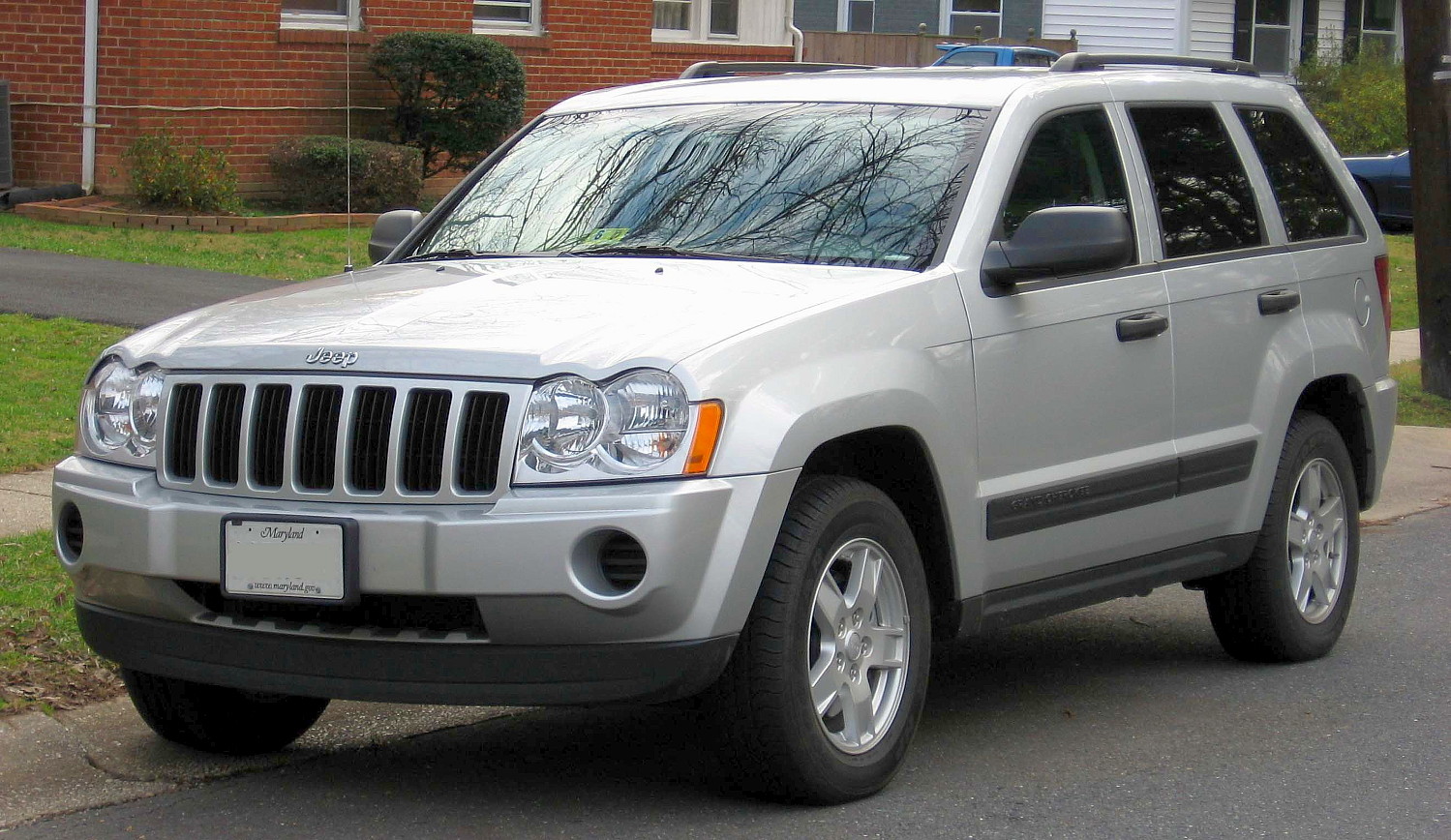 3rd_Jeep_Grand_Cherokee.jpg
