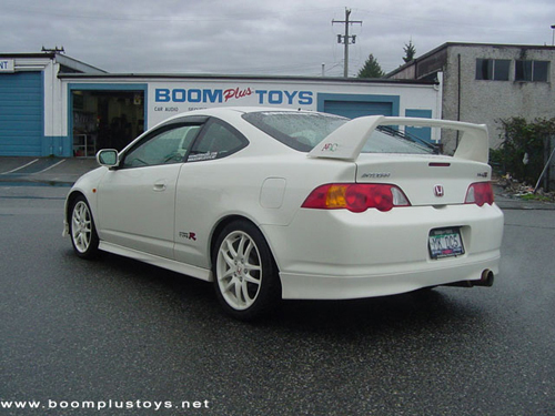 dc5_rear_under_spoiler.jpg