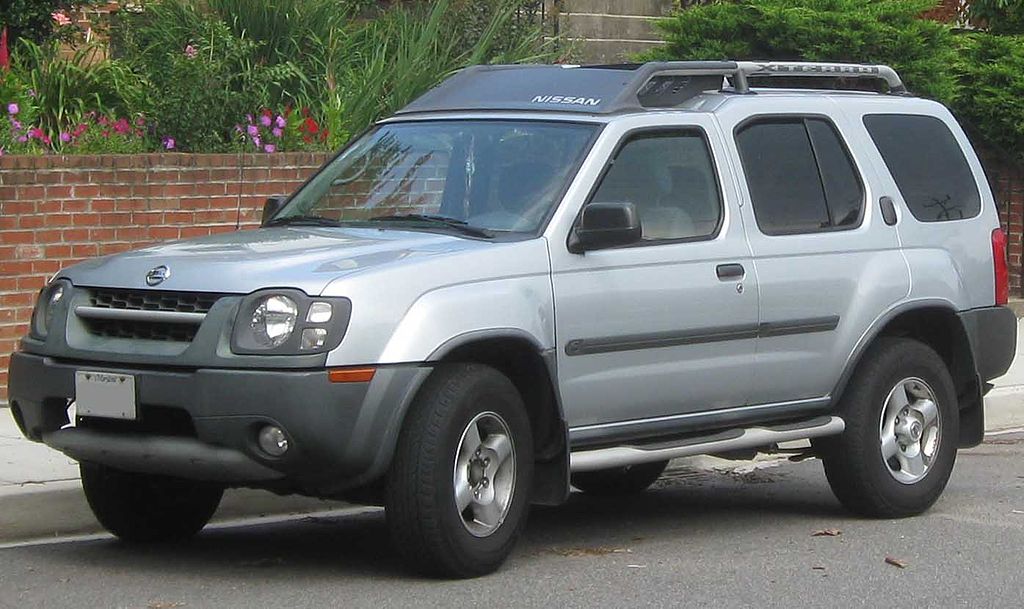 1024px_2002_2004_Nissan_Xterra____07_15_2010.jpg