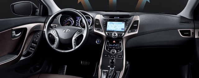the_new_hyundai_avante_interior_look_640x2501.jpg