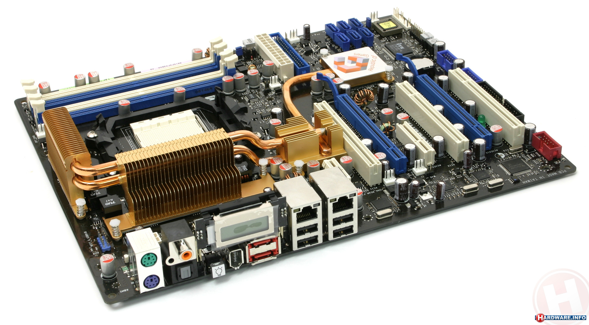 asus_crosshair__1_.jpg