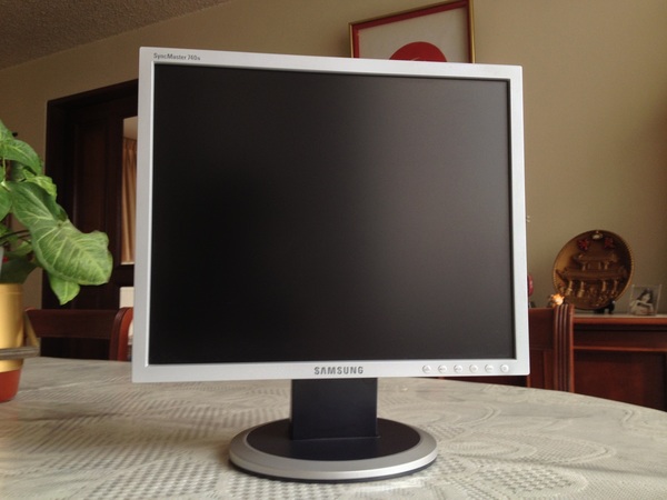 monitor_lcd_17_pulgadas_samsung_syncmaster_740n1364419393.jpg