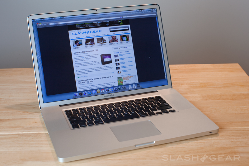 slashgear_apple_mbp_17_inch_001.jpg