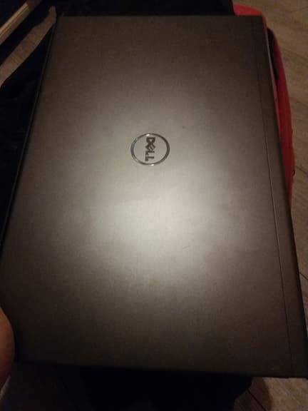 dell1.jpg